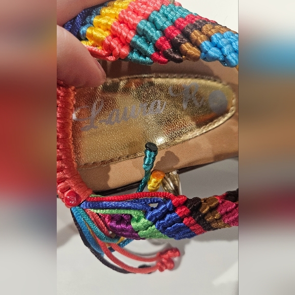 LAURA R Handwoven Colorful Wedges In Multi. Adjustable Back. Size 5(fits Like 6) - Picture 11 of 16